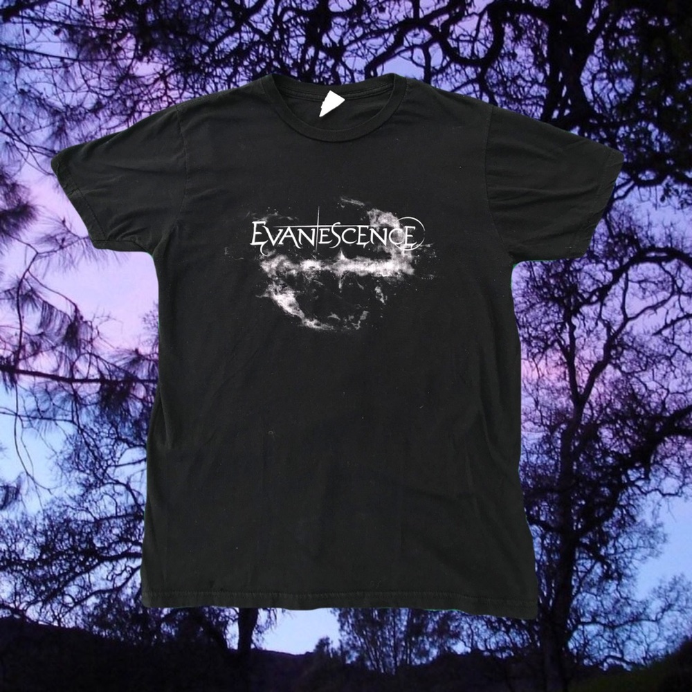 ✨ Evanescence Tee ✨